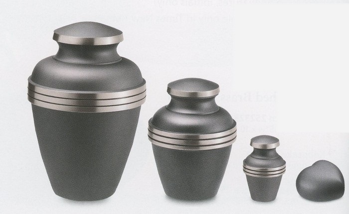 Ashen Pewter Urn Ashen Pewter Urn