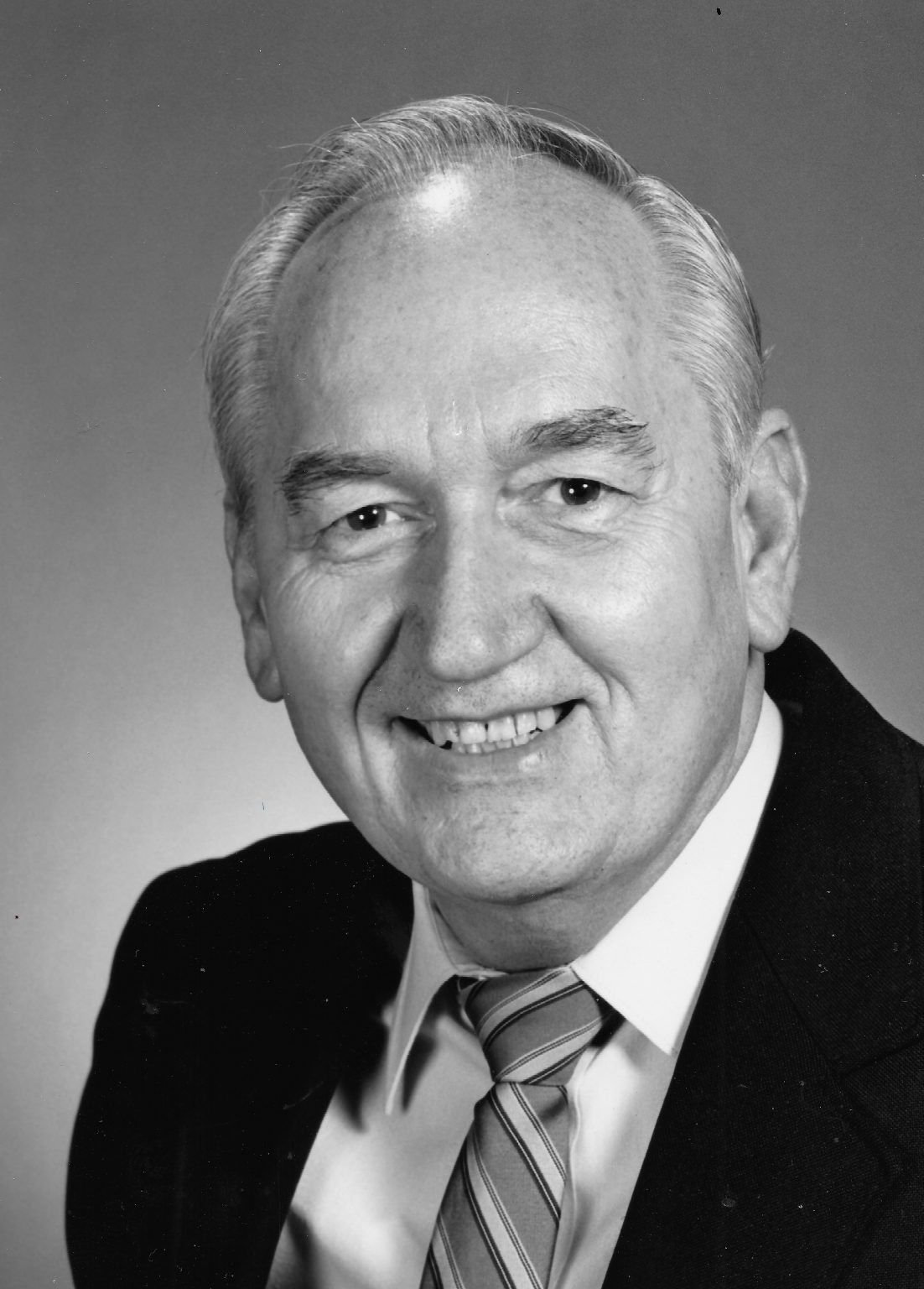 Ronald H. Mullen Linnemann Funeral Homes